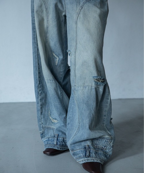 VACANCY(ヴァカンシー)の「ヴィンテージウォッシュパネルワイドデニム(デニムパンツ・レディース・ブルー・LARGE/MEDIUM/SMALL)」の5枚目の写真