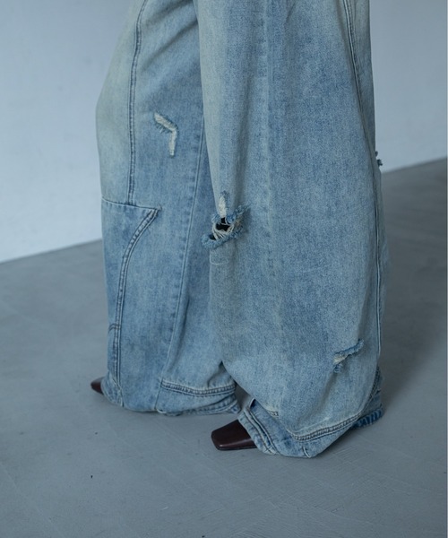 VACANCY(ヴァカンシー)の「ヴィンテージウォッシュパネルワイドデニム(デニムパンツ・レディース・ブルー・LARGE/MEDIUM/SMALL)」の6枚目の写真