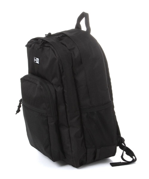 NEW ERA(ニューエラ)の「【NEW ERA(ニューエラ)】キャンパスパック 35L グラファイト(バックパック/リュック・メンズ・ブラック・FREE)」の3枚目の写真