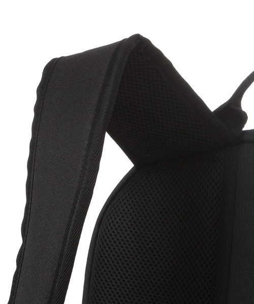 NEW ERA(ニューエラ)の「【NEW ERA(ニューエラ)】キャンパスパック 35L グラファイト(バックパック/リュック・メンズ・ブラック・FREE)」の11枚目の写真
