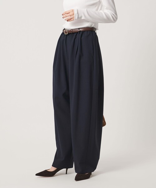UNITED ARROWS(ユナイテッドアローズ)の「T/W バレルパンツ(その他パンツ・レディース・ダークブラウン/イエロー/ネイビー・36/38)」の12枚目の写真