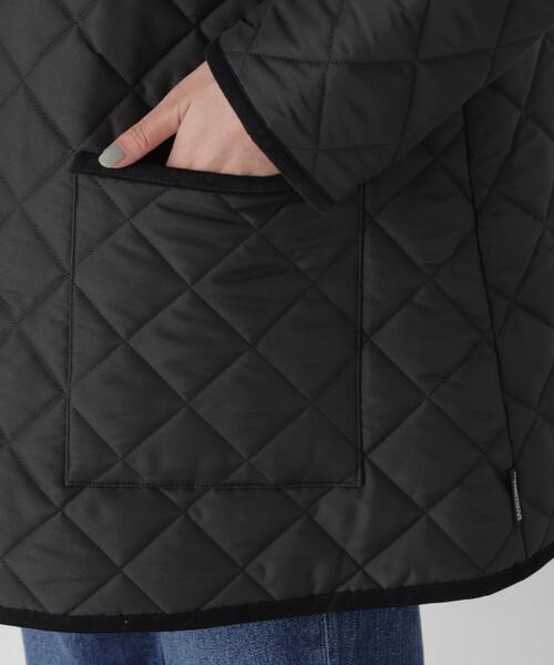 Traditional Weatherwear（トラディショナルウェザーウェア）の「Traditional Weatherwear/ARKLEY A-LINE MIDDLE（ノーカラージャケット・レディース・ブラック・32/34）」の2枚目の写真