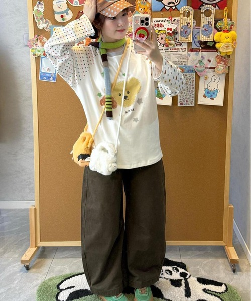 AsheKsha(アシクシャ)の「キャラクター犬プリント長袖 T シャツ(Tシャツ/カットソー・レディース・ホワイト・M)」の9枚目の写真