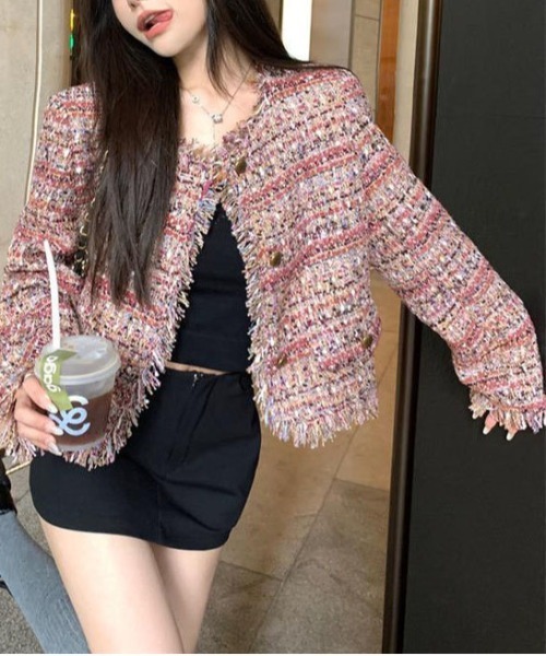 &soiree(アンドソワレ)の「フリンジチェック柄ツイードジャケット(ノーカラージャケット・レディース・ピンク・LARGE/SMALL/MEDIUM)」の4枚目の写真