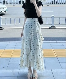 アシンメトリーフリルドットフレアスカート