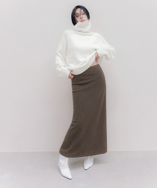MEMUA（メムア）の「VELUA マキシラインスカート（スカート・レディース・ブラウン/ブラック・SMALL/MEDIUM/LARGE）」の4枚目の写真
