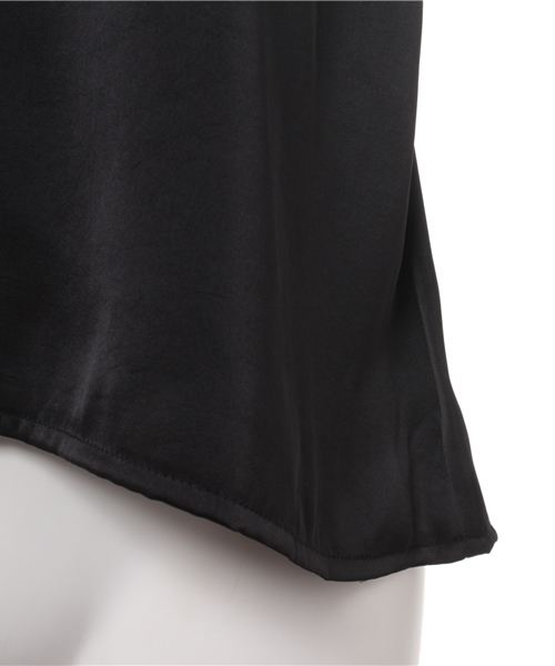 LIMITLESS LUXURY(リミットレスラグジュアリー)の「サテンキャミ◆(シャツ/ブラウス・レディース・ブラック/ベージュ/ブルー系その他・FREE)」の6枚目の写真