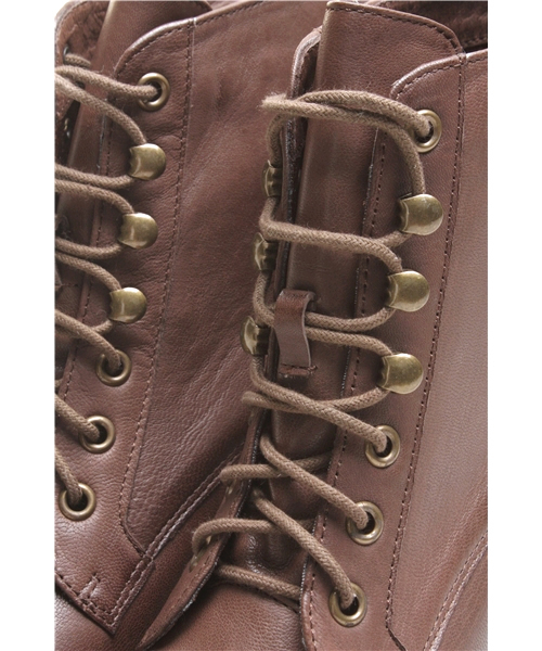 ROSE BUD(ローズバッド)の「(JEFFREY CAMPBELL)INGLES KID HEEL LACE UP BOOT(ブーツ・レディース・ブラック/ブラウン・35/36/37/38/39)」の13枚目の写真