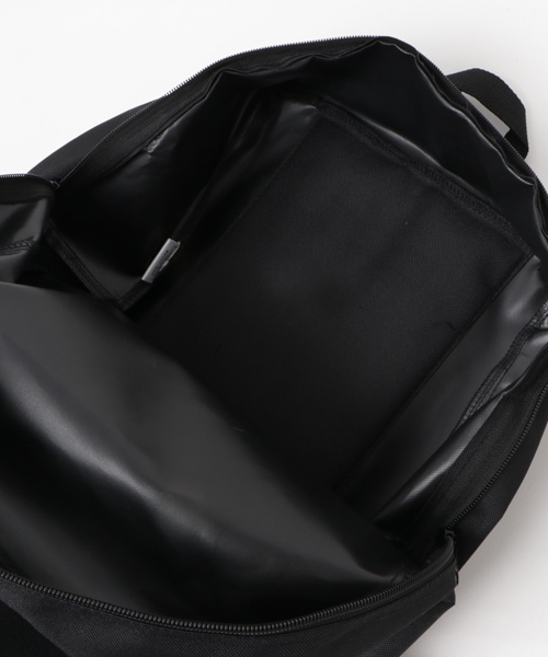 DOUBLE STEAL（ダブルスティール）の「CUBE バックパック（バックパック/リュック・メンズ・ブラック/カーキ・FREE）」の4枚目の写真