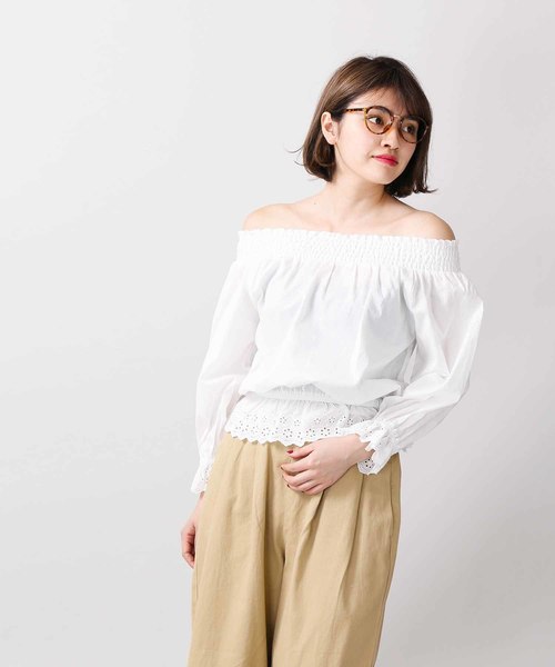 WEGO（ウィゴー）の「WEGO/スカラップオフショルブラウス（シャツ/ブラウス・レディース・オフホワイト/オレンジ/マスタード・FREE）」の13枚目の写真