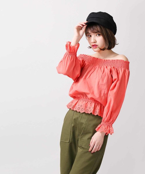 WEGO（ウィゴー）の「WEGO/スカラップオフショルブラウス（シャツ/ブラウス・レディース・オフホワイト/オレンジ/マスタード・FREE）」の15枚目の写真