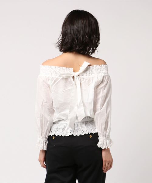 WEGO（ウィゴー）の「WEGO/スカラップオフショルブラウス（シャツ/ブラウス・レディース・オフホワイト/オレンジ/マスタード・FREE）」の5枚目の写真