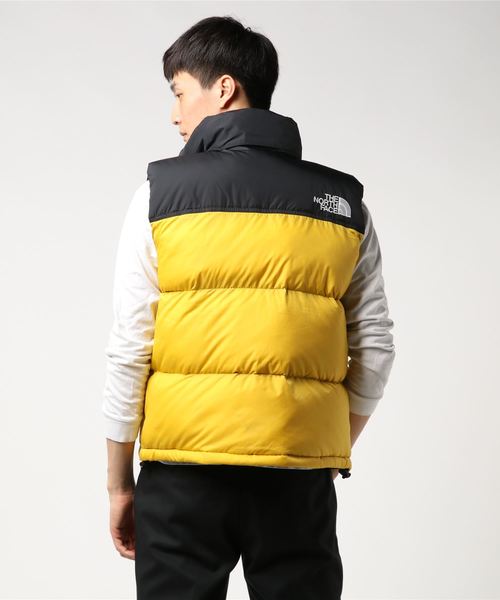 THE NORTH FACE（ザノースフェイス）の「ザ・ノース・フェイス メンズ ヘリテージダウンベスト / ヌプシベスト（ダウンベスト・メンズ・ブラック/イエロー/グリーン・SMALL/MEDIUM/LARGE/X-LARGE）」の5枚目の写真