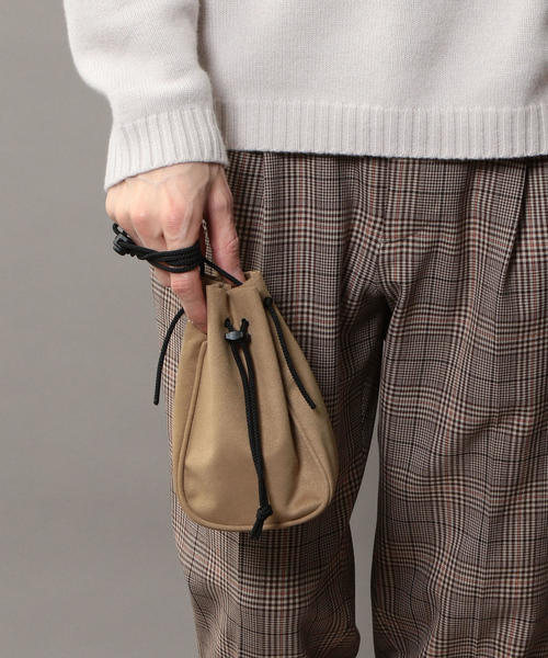 BEAUTY&YOUTH UNITED ARROWS(ビューティーアンドユースユナイテッドアローズ)の「【WEB限定】 by ミニ パース ショルダーバッグ ◆(ショルダーバッグ・メンズ・ベージュ/ブラック・FREE)」の17枚目の写真