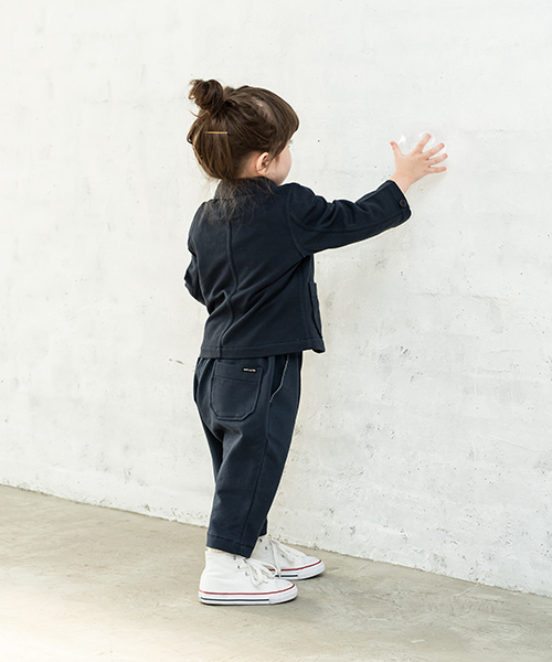 quoti use fith（クゥオティ　ユース　フィス）の「カットツイルイージーカバーオール（カバーオール・キッズ・ネイビー/グレー・100/110/120/130/90）」の9枚目の写真