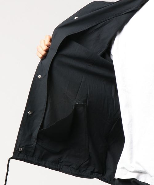 Revo.(レボ)の「【Revo.】ルーズシルエットコーチシャツジャケット/ショートスリーブ/メンズ(ナイロンジャケット・メンズ・ブラック/ベージュ/グレー・MEDIUM/LARGE)」の6枚目の写真
