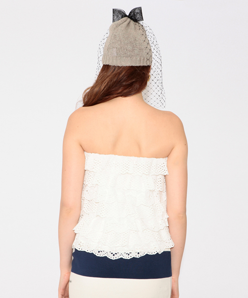 Ray BEAMS（レイビームス）の「Ray BEAMS / レースティアード ベアトップ（チューブトップ・レディース・オフホワイト・ONE SIZE）」の4枚目の写真