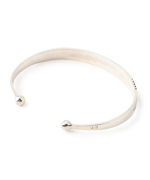 ESTNATION（エストネーション）の「ADWAT'N TUAREG / "IGNWAN" シルバーバングル（バングル/リストバンド・メンズ・シルバー・FREE）」の7枚目の写真