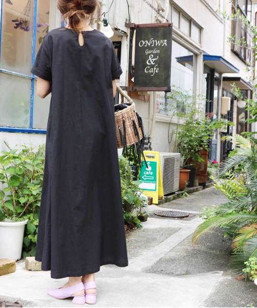 M y u（ミュー）の「リネンライク♪贅沢フレアワンピ（ワンピース・レディース・ベージュ/ブラック・FREE）」の4枚目の写真