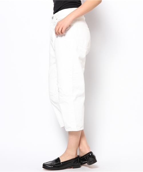 BEAMS BOY（ビームスボーイ）の「Sanca / ホワイト クロップドデニム（デニムパンツ・レディース・ホワイト・ONE SIZE）」の2枚目の写真