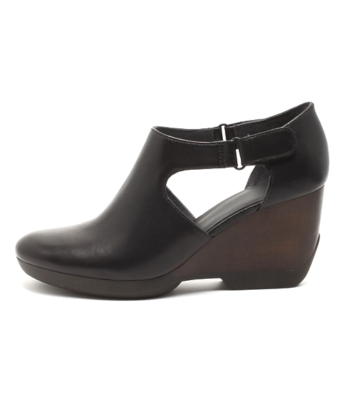 CAMPER(カンペール)の「LA (エルエー)(パンプス・レディース・ブラック・22.5cm/24.0cm/23.5cm/25.0cm/23.0cm)」の2枚目の写真