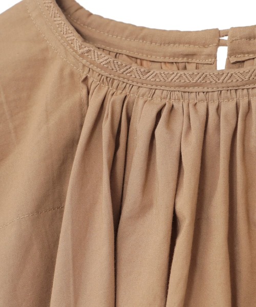 CLANE（クラネ）の「クラネ CLANE / バルーンプリーツトップス BALLOON PLEAT TOPS（シャツ/ブラウス・レディース・ホワイト/ベージュ・1/2）」の13枚目の写真