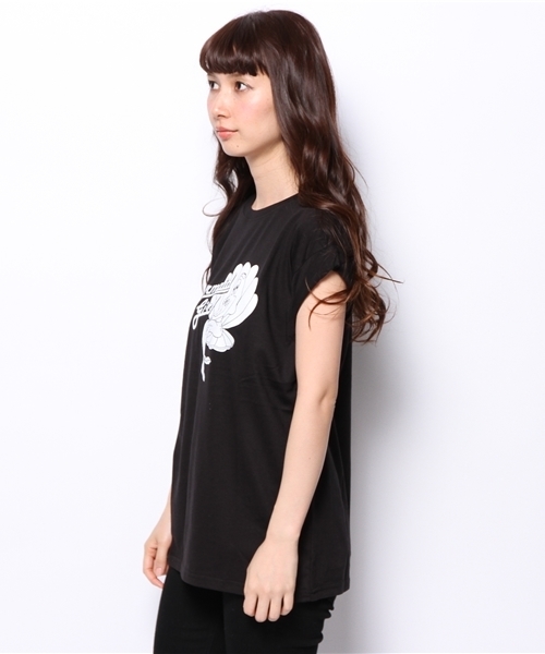 WEGO（ウィゴー）の「WEGO/ガールプリントTシャツ（Tシャツ/カットソー・レディース・オフホワイト/ブラック/ライム/サックスブルー・FREE）」の7枚目の写真