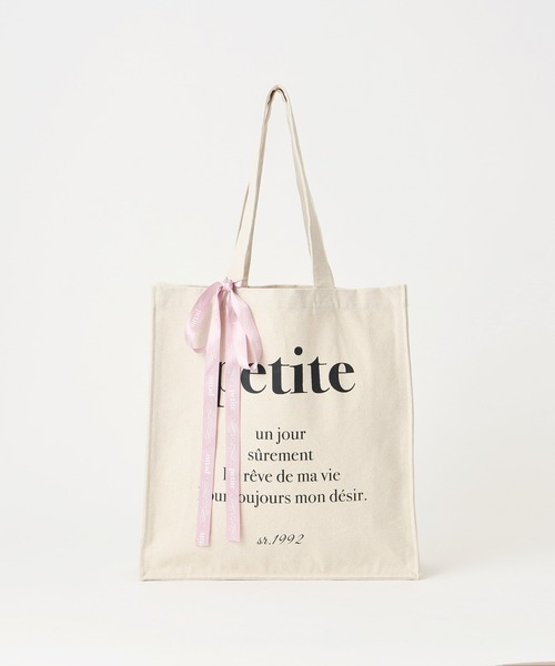 one after another NICE CLAUP（ワンアフターアナザーナイスクラップ）の「【petite by niceclaup】ロゴトートバッグ（トートバッグ・レディース・アイボリー/ベージュ・FREE）」の2枚目の写真