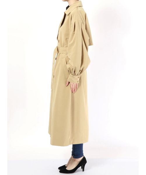 EMODA（エモダ）の「バルキースリーブトレンチコート（トレンチコート・レディース・パープル/ブラウン/ベージュ・FREE）」の10枚目の写真