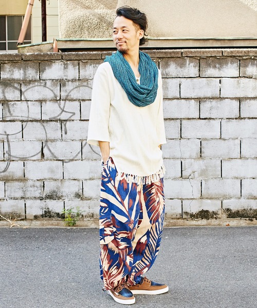 チャイハネ(チャイハネ)の「【チャイハネ】マジカルスヌード(ネックウォーマー/スヌード・レディース・ホワイト/パープル/ブラウン/オレンジ/ブルー/ターコイズブルー/ピンク/ブラック/スカイブルー/レインボー/グリーン系その他/レッド系その他・FREE)」の16枚目の写真