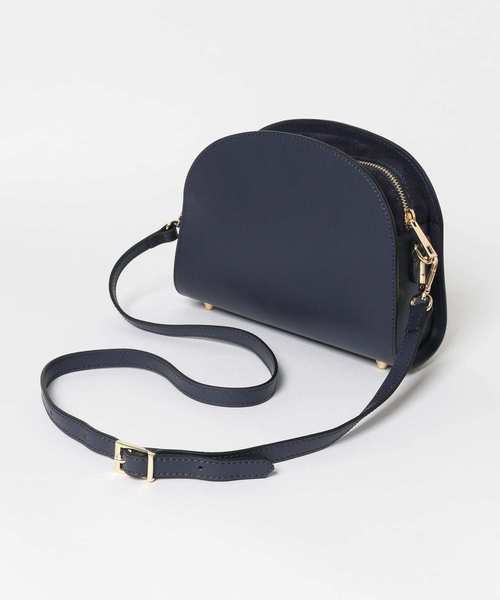 MARCO BIANCHINI(マルコビアンチーニ)の「BIANCHINI ラウンドショルダーバッグ(ショルダーバッグ・レディース・ライトブルー/ベージュ/ネイビー/ピンクベージュ・FREE)」の15枚目の写真