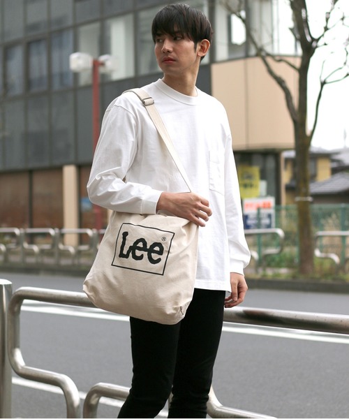 Lee（リー）の「Lee（リー）ブランドロゴプリント・刺繍キャンバストートショルダーバッグ メンズ レディース/2way/ビッグトートバッグ（トートバッグ・メンズ・カーキ/ライトブルー/インディゴブルー/ブラウン/オフホワイト/ベージュ/ブラック/ホワイト/ブラック系その他/ブルー系その他/ホワイト系その他・FREE）」の13枚目の写真