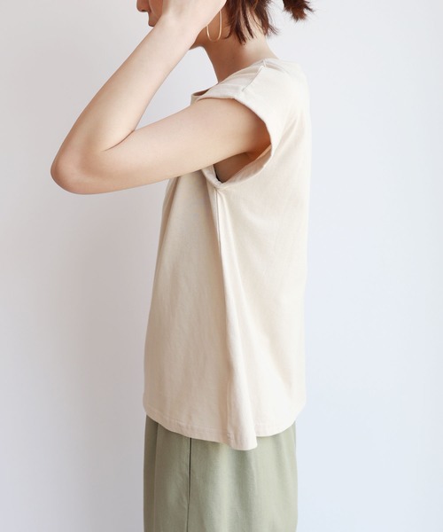 andme(アンドミー)の「WHATEVERエンブロイダリーロゴフレンチスリーブTシャツ(Tシャツ/カットソー・レディース・オフホワイト/ベージュ/ブラウン系その他/ブラック/ミント/パープル・F(M))」の12枚目の写真