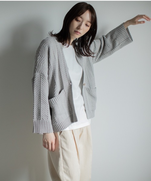refinedworks(リファインドワークス)の「へリンボンニットCD(カーディガン/ボレロ・レディース・ブルー/杢グレー/キナリ・M-L)」の8枚目の写真