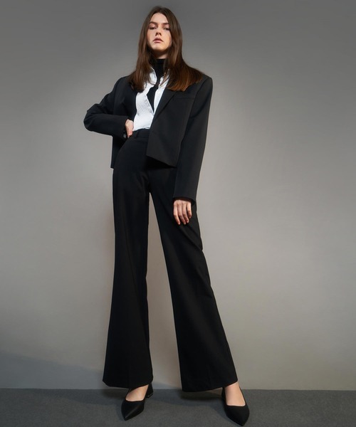 CHARLES & KEITH（チャールズ & キース）の「トラペーズヒールパンプス / Trapeze Heel Pumps（パンプス・レディース・ブラック/オフホワイト/サンドベージュ・22.5cm/23cm/23.5cm/24.5cm/25cm/25.5cm/22cm）」の9枚目の写真