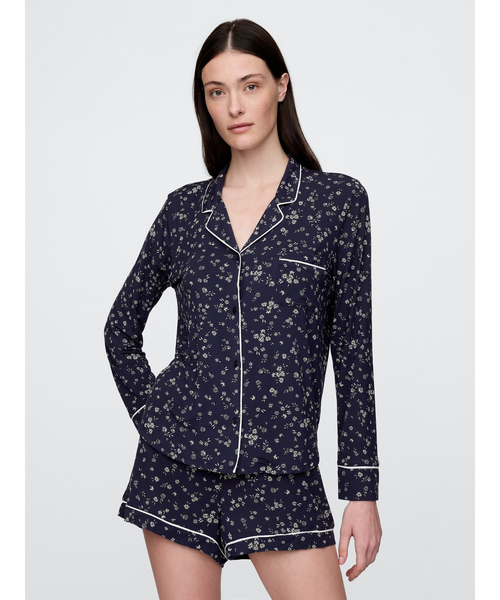 GAP(ギャップ)の「モダール トゥルースリープPJ トップス(ルームウェア/パジャマ・レディース・ブラック/グレー/ブラック系その他/グリーン/ホワイト系その他/ピンク/グレー系その他/ブラック系その他2/ライトピンク/ピンク系その他/ブルー系その他/ネイビー/ライトブルー・L/M/XS/XXS/S)」の2枚目の写真