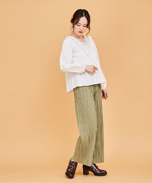 axes femme（アクシーズファム）の「プリーツカットパンツ（その他パンツ・レディース・キナリ/カーキ・MEDIUM）」の2枚目の写真