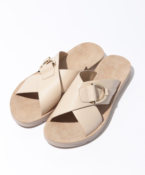 LEPSIM（レプシィム）の「バックルソフトサンダル　925182（サンダル・レディース・ブラック/ダークブラウン/オフホワイト/パイソン・SMALL/MEDIUM/LARGE）」の18枚目の写真