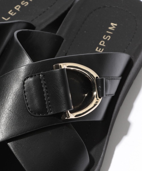 LEPSIM（レプシィム）の「バックルソフトサンダル　925182（サンダル・レディース・ブラック/ダークブラウン/オフホワイト/パイソン・SMALL/MEDIUM/LARGE）」の19枚目の写真