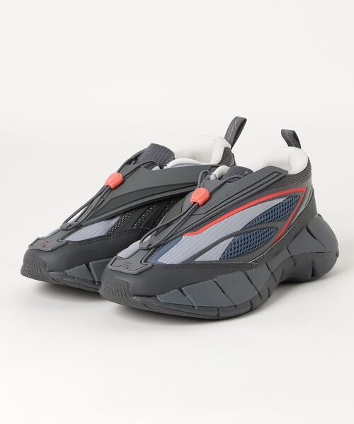 Reebok(リーボック)の「ジグ 3D ストーム ハイドロ / Zig 3D Storm Hydro Shoes(スニーカー・メンズ・ダークグレー/グレー系その他/ブラック×グレー・24.0cm/26.5cm/29.0cm/25.0cm/28.0cm/24.5cm/27.0cm/28.5cm/23.0cm/25.5cm/26.0cm/27.5cm/23.5cm/31cm/29.5cm/30.0cm)」の8枚目の写真
