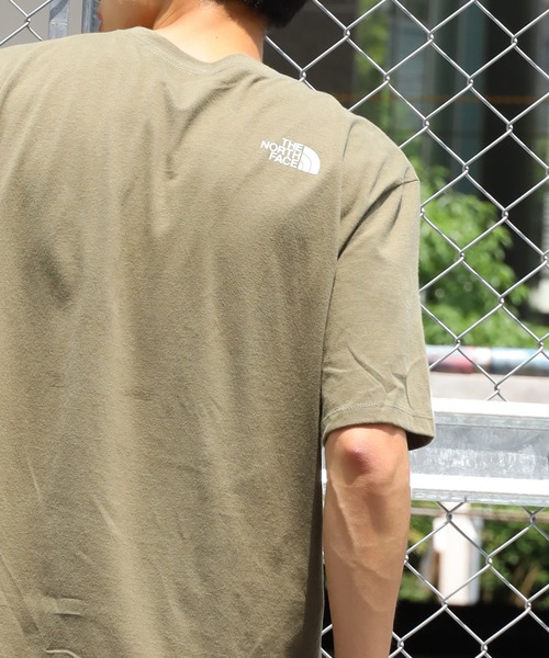 THE NORTH FACE（ザノースフェイス）の「【入荷禁止】THE NORTH FACE/ザ・ノースフェイス SIMPLE DOME TEE ハーフドームロゴ Tシャツ/半袖Tシャツ フロントロゴ（Tシャツ/カットソー・メンズ・ブラック/ホワイト/オリーブ/オリーブドラブ/タン/グレー/ネイビー/インディゴブルー・S/M/L/XS/XL）」の6枚目の写真