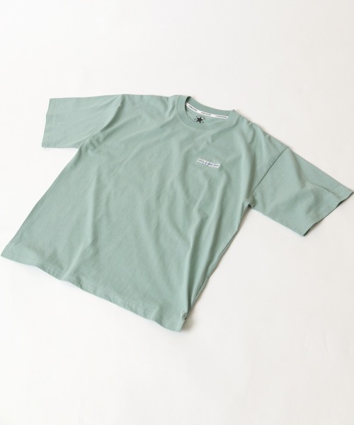 CONVERSE（コンバース）の「CONVERSE/コンバース オールスター シューズ イラストプリントT（Tシャツ/カットソー・メンズ・ホワイト/ブラック/ベージュ/グリーン・LL/M/L）」の7枚目の写真