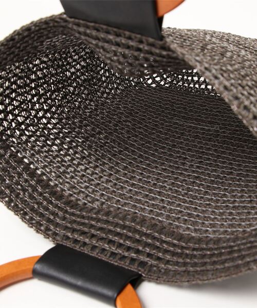 Andemiu（アンデミュウ）の「ブレードリングトート948935（ショルダーバッグ・レディース・グレー/オフホワイト・FREE）」の5枚目の写真