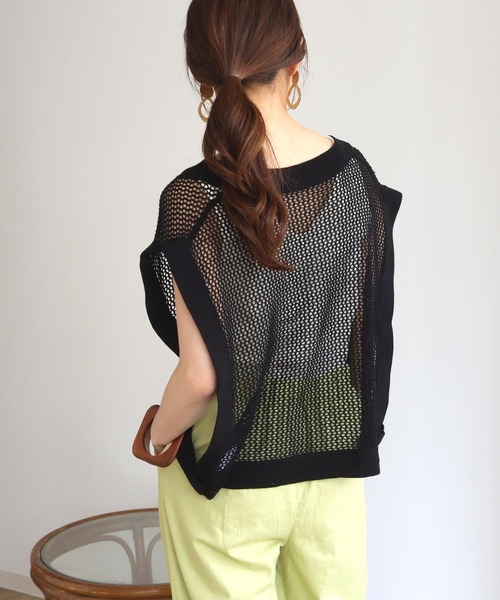 HER CLOSET(ハークローゼット)の「【HERCLOSET】深Vネックショート丈メッシュベスト(ベスト・レディース・ブラック/アイボリー/グレイッシュベージュ・M)」の12枚目の写真