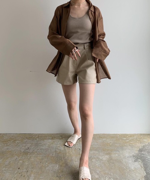 Amiur(エミレ)の「tuck button sheer shirt(シャツ/ブラウス・レディース・ベージュ/ブラウン/ラベンダー・FREE)」の18枚目の写真