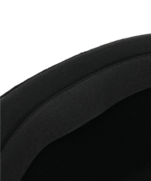 green label relaxing(グリーンレーベルリラクシング)の「FELT CHARM フェドラハット(ハット・メンズ・ブラック/グレー/ネイビー・フリー)」の4枚目の写真