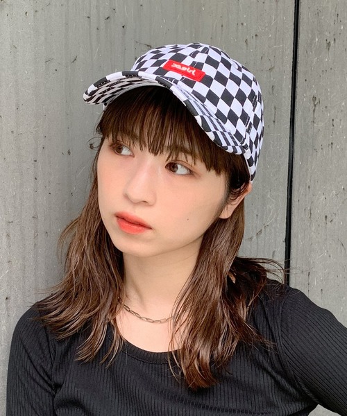 X-girl（エックスガール）の「RUBBER BOX LOGO CAP（キャップ・レディース・ライトブルー/ブラック/インディゴブルー/マルチ・ONE SIZE）」の6枚目の写真