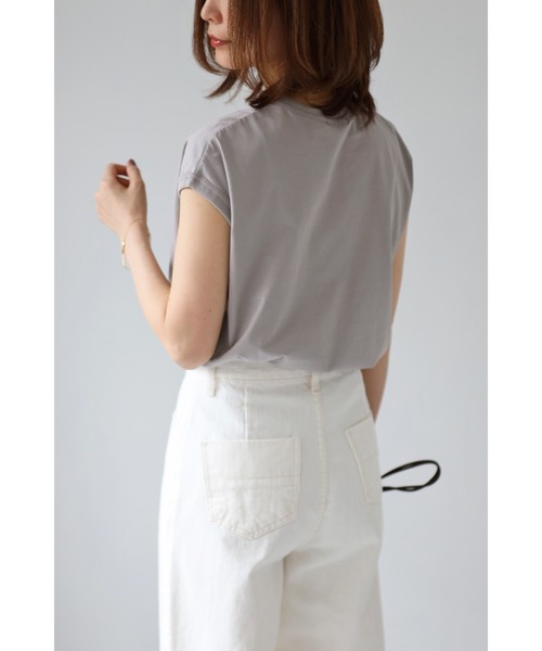 Bonjour Sagan(ボンジュールサガン)の「コットンノースリーブ(Tシャツ/カットソー・レディース・ホワイト/チャコールグレー/ブラック/グレイッシュベージュ・FREE)」の8枚目の写真