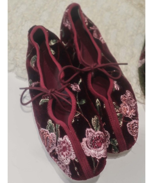merry jenny（メリージェニー）の「flower刺繍リボンフラットシューズ（その他シューズ・レディース・ブラック/グリーン/ボルドー・MEDIUM/LARGE）」の3枚目の写真