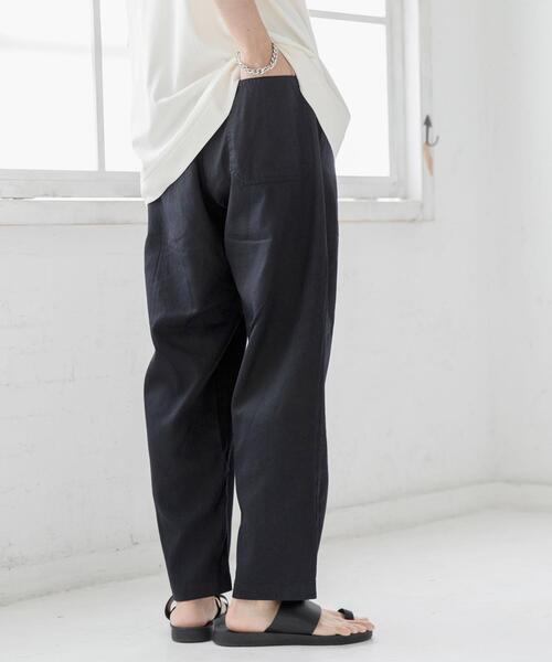 coen（コーエン）の「2タックワイドテーパードパンツ（その他パンツ・メンズ・ホワイト/ブラック/ベージュ・SMALL/MEDIUM/LARGE/X-LARGE）」の12枚目の写真